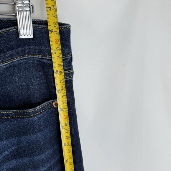 GAP Jeans Size 30 Classic Straight Medium Blue Denim Stretch Mid Rise Cropped - Picture 16 of 16
